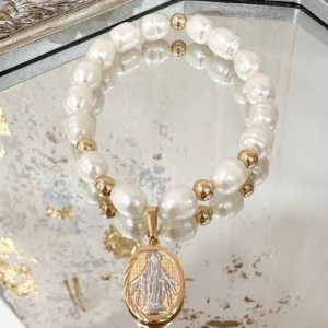 Pulsera en perlas de la medalla Milagrosa